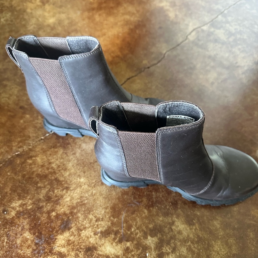 Sorel Dark Brown Leather Platform Ankle Booties - Picture 2 of 3
